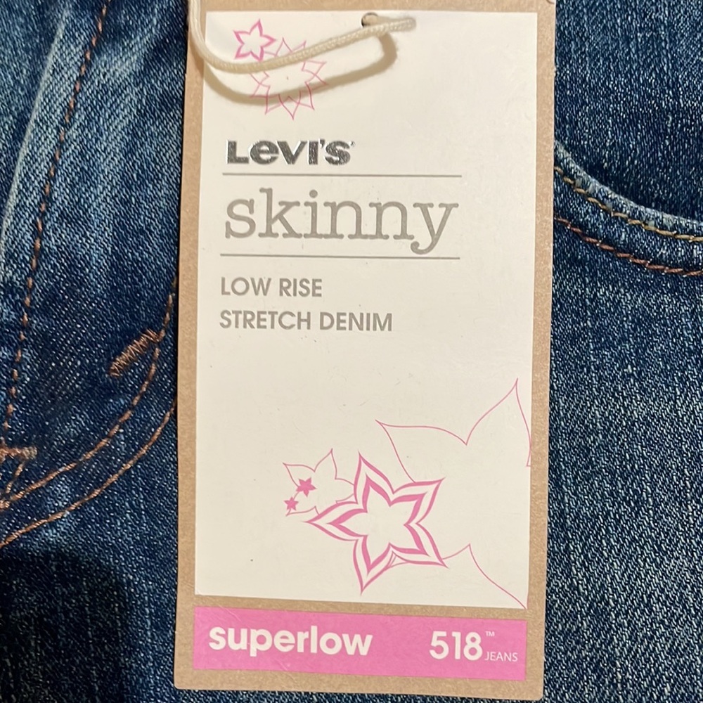 Levi’s 518 Skinny Low Rise Stretch Denim Jeans - Picture 2 of 5